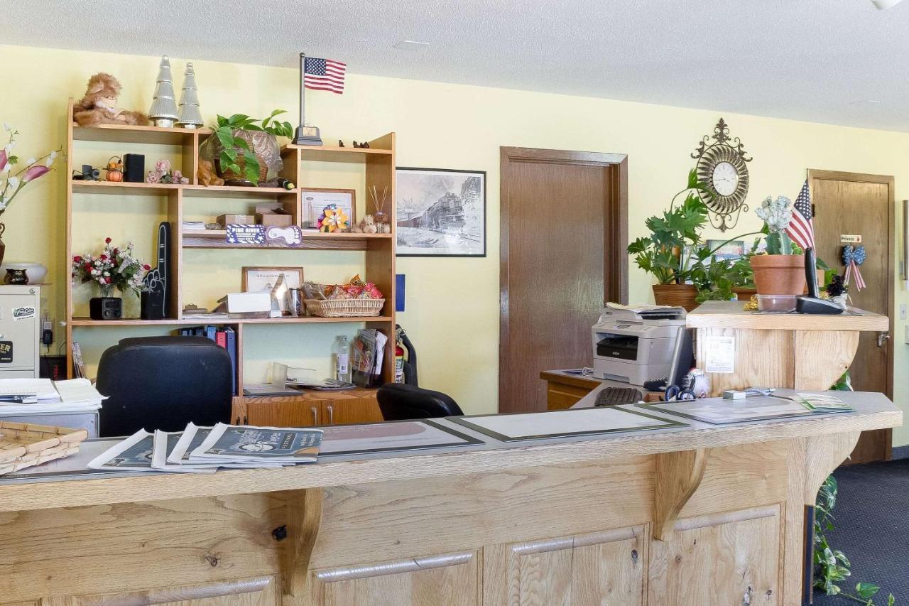 Rodeway Inn Pine River Esterno foto