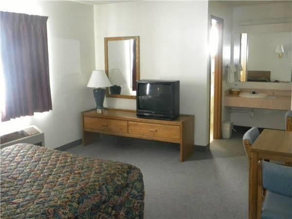Rodeway Inn Pine River Esterno foto